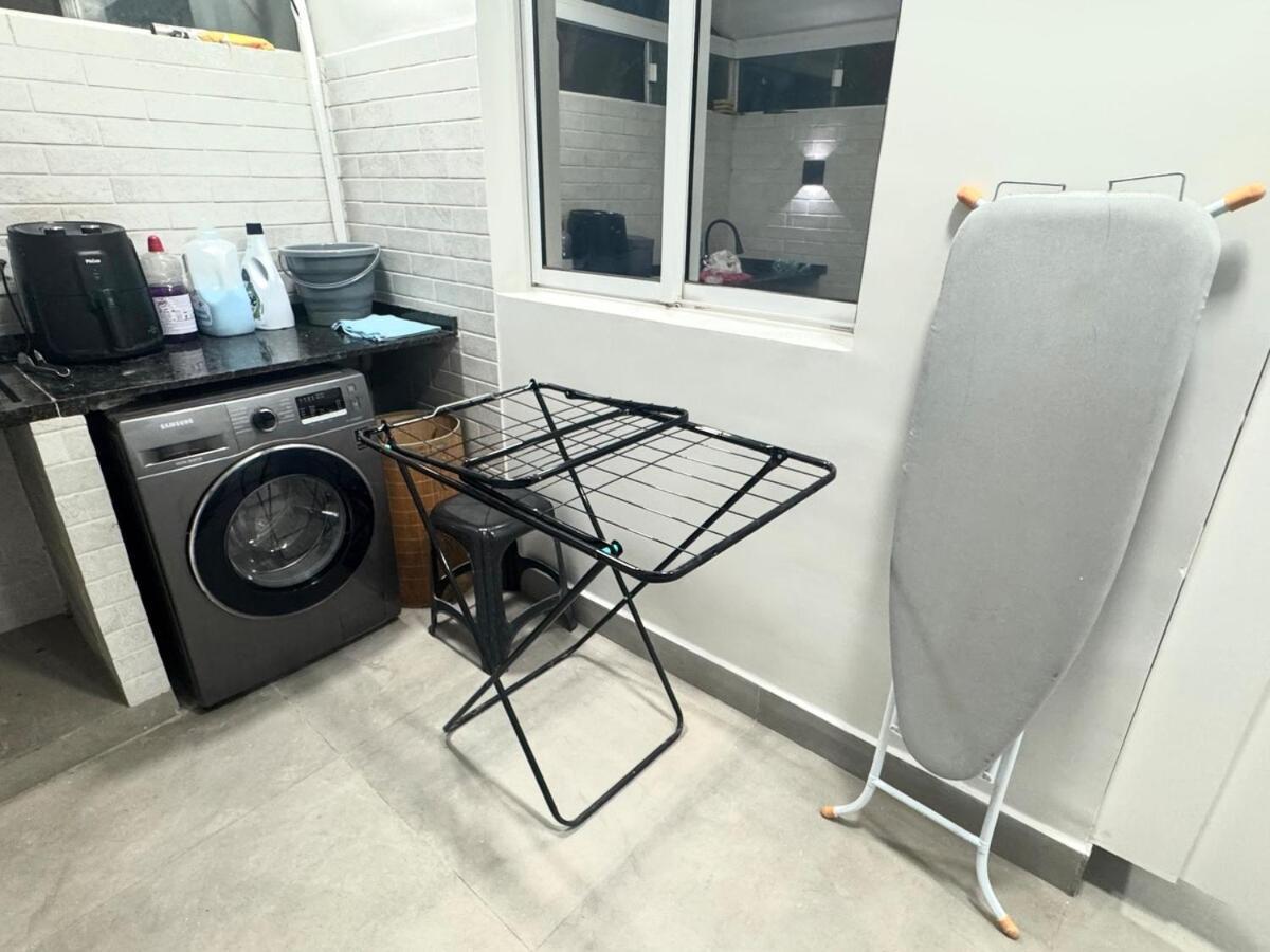 Conforto E Estilo, Apto 1q Completo Com Cinema Apartamento